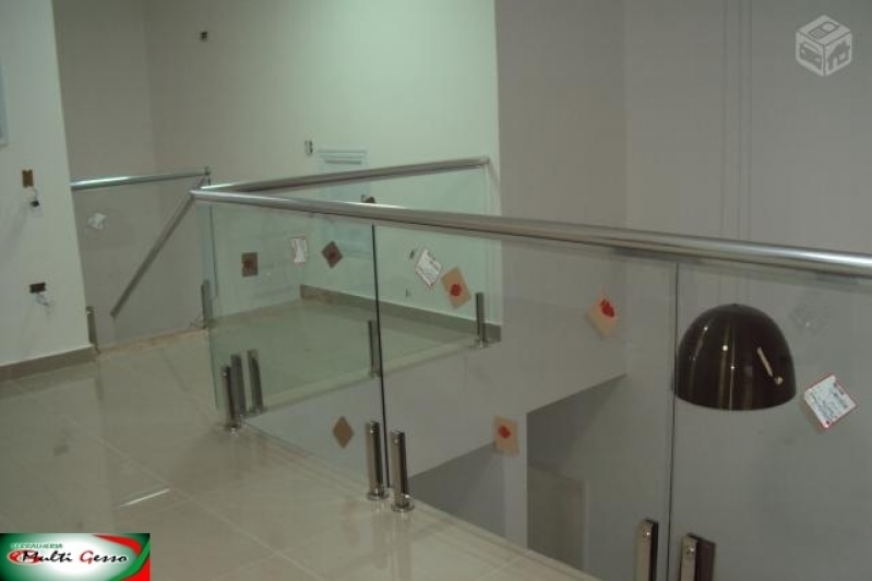 Guarda Corpo de Inox e Vidro Preço Jardim Ângela - Guarda Corpo Inox Quadrado com Vidro