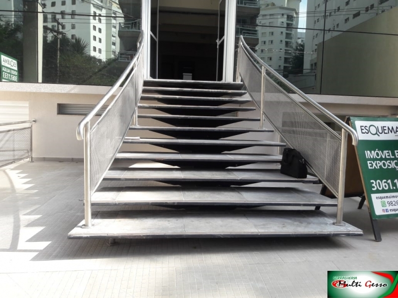 Quanto Custa Guarda Corpo de Inox para Escada Cidade Jardim - Guarda Corpo Inox Vertical