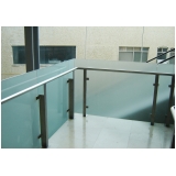 Guarda Corpo Inox Quadrado com Vidro