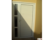 Cod.191 Porta de aluminio veneziana,Linha gold com Bandeira lateral 
